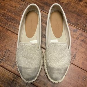 Universal Thread espadrilles